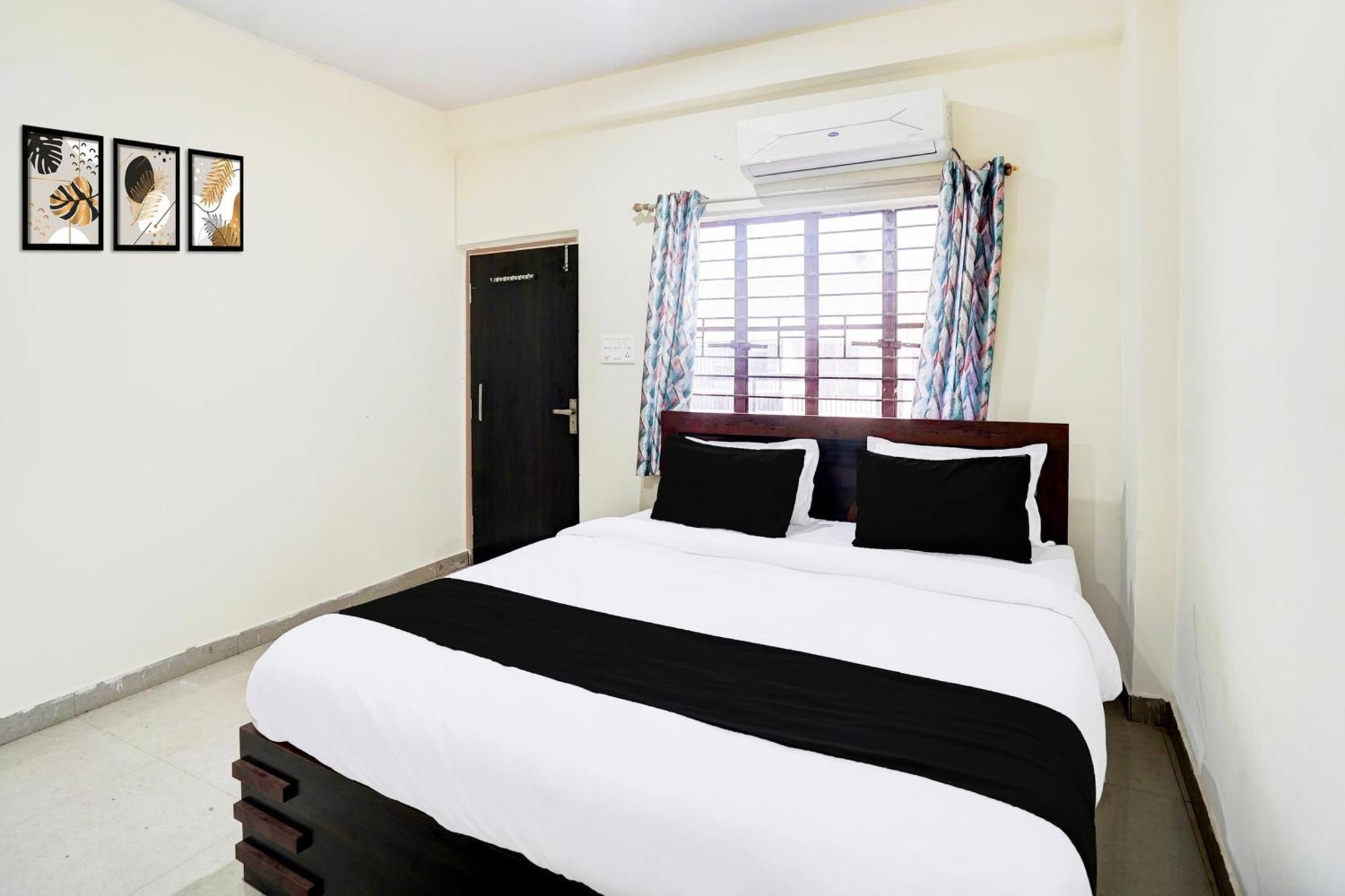 Hotel O The Crown Inn Danapur Exterior photo