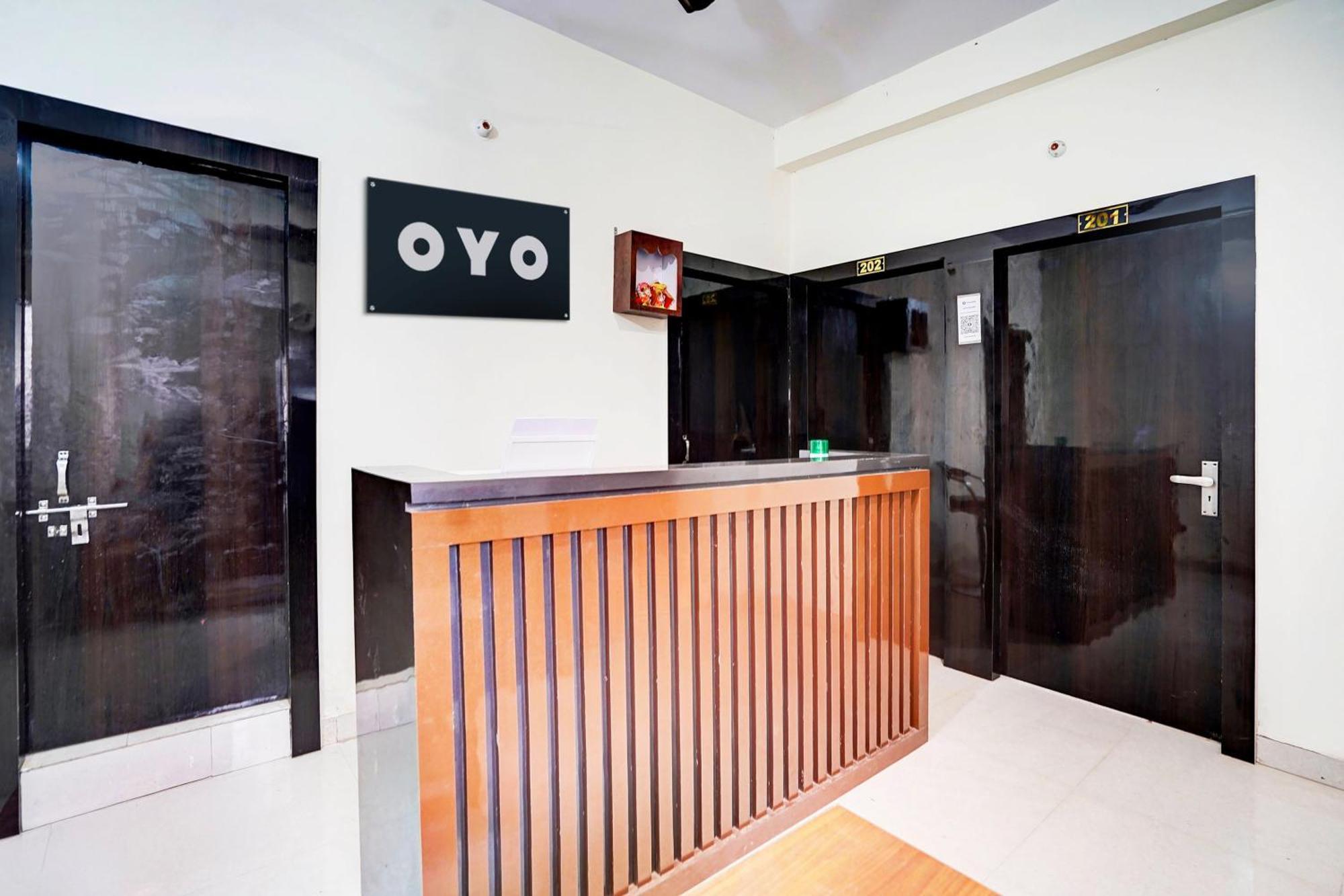 Hotel O The Crown Inn Danapur Exterior photo