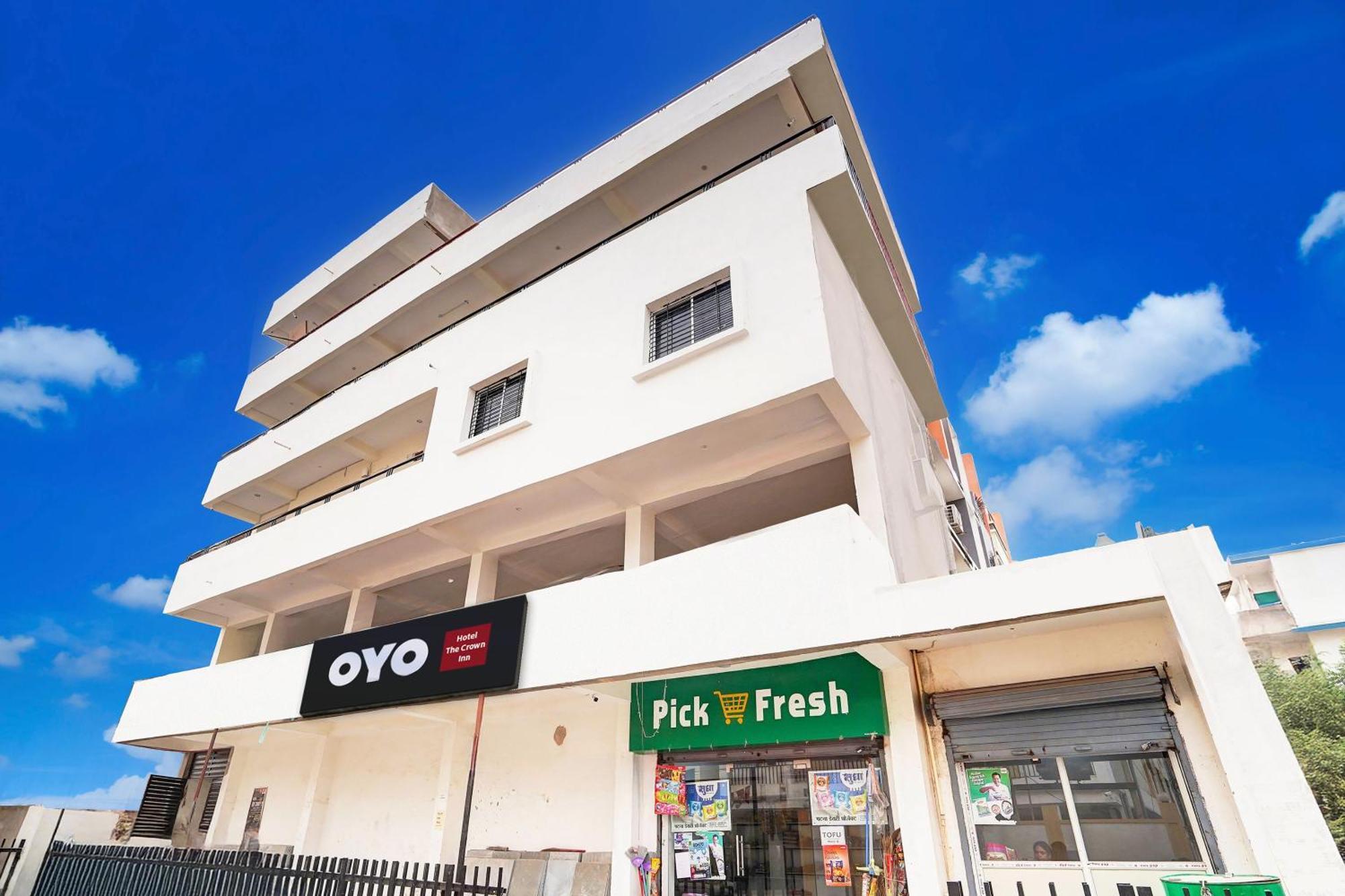Hotel O The Crown Inn Danapur Exterior photo